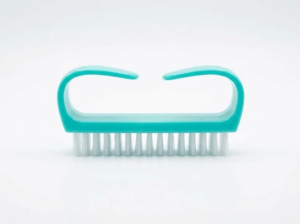 BROSSE A ONGLES GO green