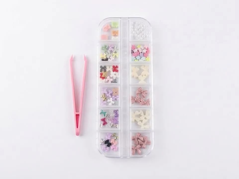 DESIGN POUR ONGLES 12 MODELE QT